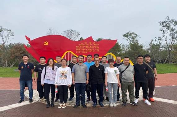 青年文明号2.jpg 青年文明号2.jpg